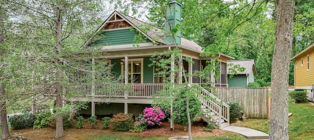 Lake Cove Cottage at Highland Lake | 2BR Retreat | Walkable Lake Community in Flat Rock