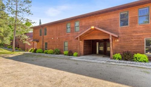 Lakeside Condo #20 4BR 4BA Timberlane Resort in Park Rapids