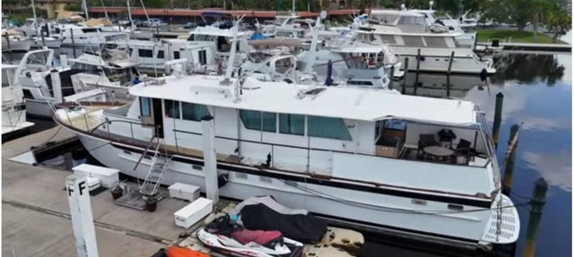 Live like a movie star on a 68 ft yacht in Naples
