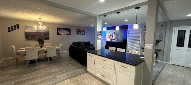 Luxurious 5-bedroom house with Game Room in Stone Mountain in Stone Mountain