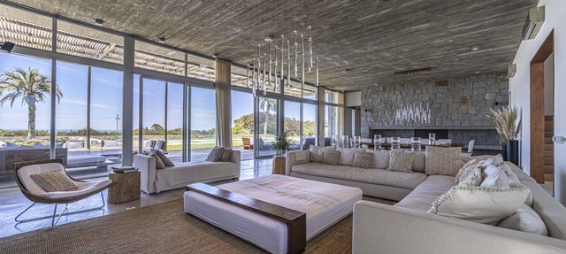 Luxury 10,000 sq ft modern house with breathtaking ocean views and every amenity in José Ignacio