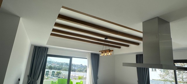 Luxury Defne Suite – Pool, Balcony & Prime Alsancak Location in Alsancak