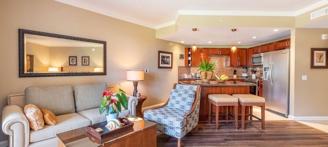 Luxury Studio | 5 star Honua Kai Resort Konea 215 | Beach Access | AC | Pools in Lahaina