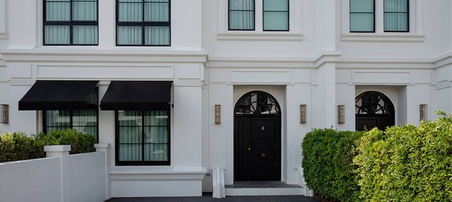 Luxury Town-House incl free car service with chauffeur in Vientiane