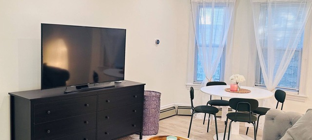 Modern 2BR near subway & parking available in Somerville