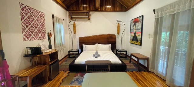 Namkhan Suite - Luxurious Suite facing the river in Luang Prabang