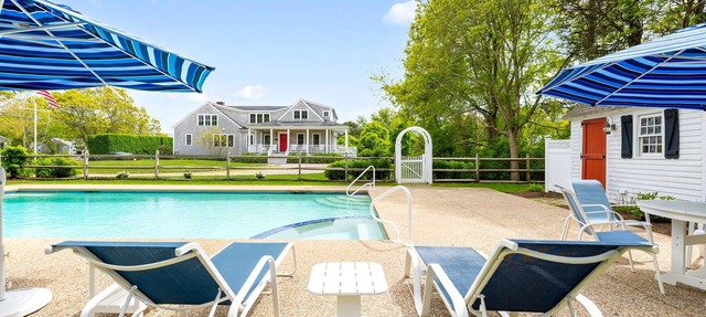 New Custom Home with Large Heated Gunite Pool and Spa and Fire Pit in Dennis Port