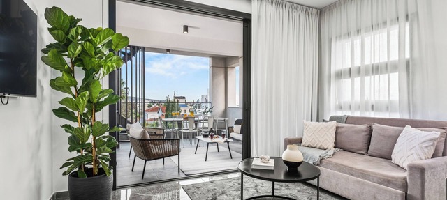 Noir Luxury Residence - Rooftop & Jacuzzi by Nomads in Limassol