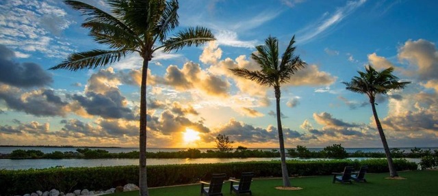 Ocean Breeze| Paddleboarding. Four Bedroom Private Villa in Duck Key