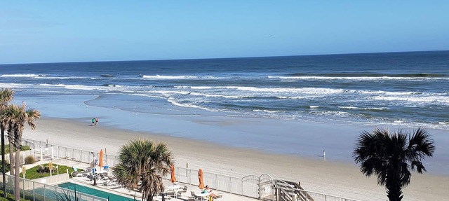 Oceanfront - Awesome View - The Pelican - 2 pools in New Smyrna Beach