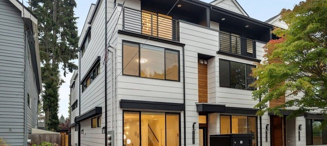 Perch - Ballard Bliss: Great Ballard location! Spacious 3BR w/Parking in Seattle