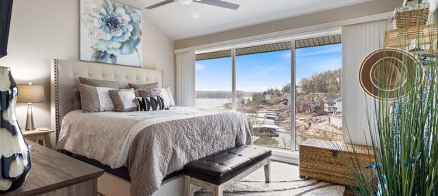Posh Penthouse-Top Floor, Waterfront, Pools, & Pickleball! in Village of Four Seasons
