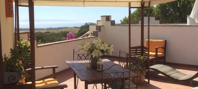 Romantic apartment, 5 minutes from the beach, with a panoramic view and high-speed Wi-Fi at 350 Mbit/s in Tarifa