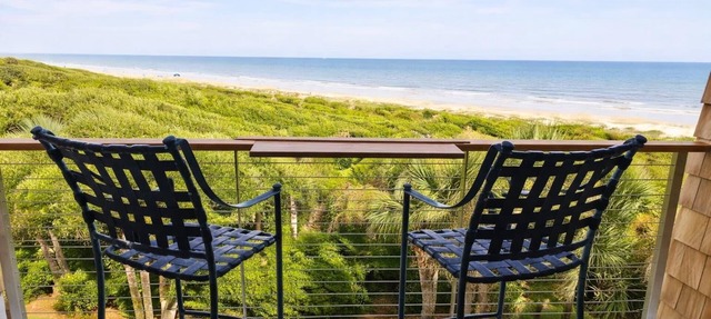 Romantic Oceanfront Escape for Couples in Kiawah Island