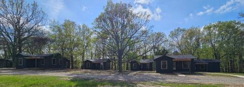 Route 66 Cabin Rentals in Eudora