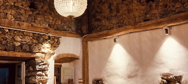 Rustic Chic Apartment in the Heart of Liébana in Perrozo