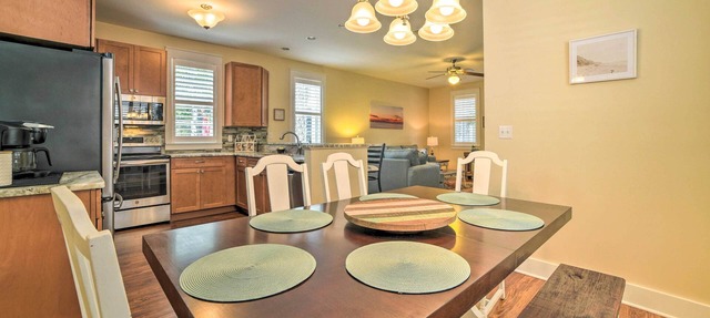 Screened Porch + Beach Access: Port St Joe Cottage in Port St. Joe