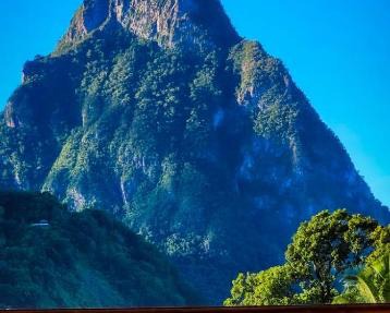 Sea Piton View Couple Escape- Certified in Soufrière