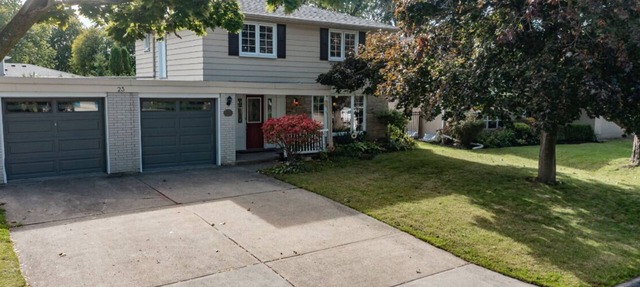 Serene 5BRM home. Pool and all-year hot tub. 17 minutes from YYZ. in Brampton