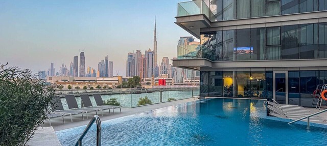 Serene Canal Escape | Spacious 3BR + Maid Apt in Dubai