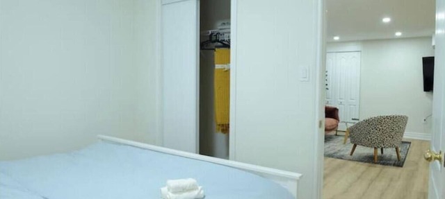 Spacious 2-Bed-Room near Yonge & Major Mackenzie in Richmond Hill