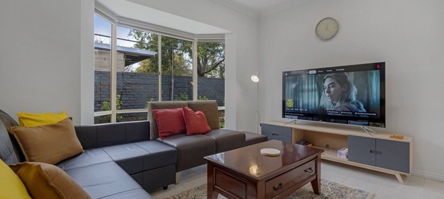 Spacious Glenunga Home with Garage Parking in Glenunga