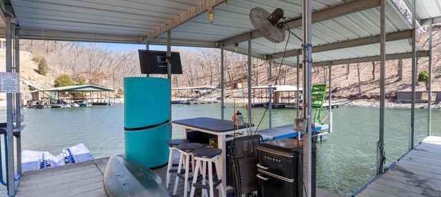 Spacious Home & Lake Access, Lake Views Throughout in Lake Ozark