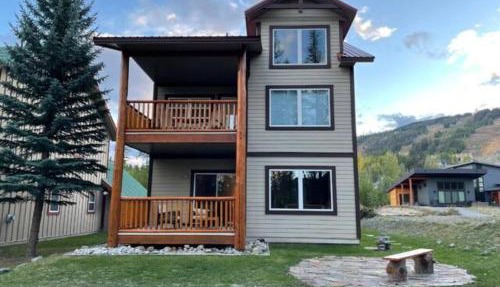 Stemwinder Duplex Chalet by StayIn in Kimberley