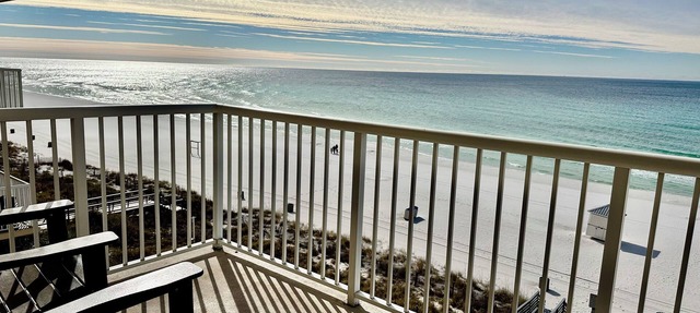 Steps to the Sand at our Beachfront Condo at Majestic, 5th floor convenience in Panama City Beach