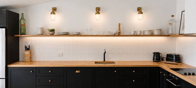 Stunning Modern Accommodation on Prestige Rural Property in Richmond Lowlands