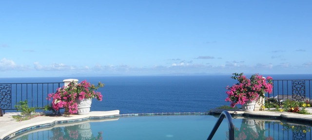 Stunning Villa in Cap Estate -Breathtaking views - maid service, unforgettable. in Cap Estate