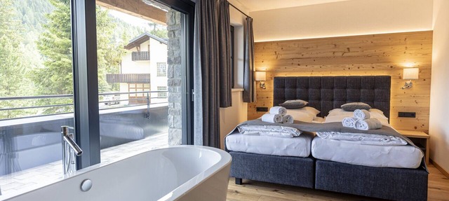 Superior Chalet for 10 people with sauna and outdoorjacuzzi in Turrach