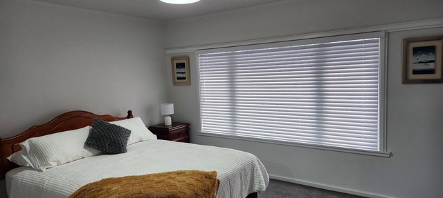 Three 64 - Close to shops, park and cafe's in Napier