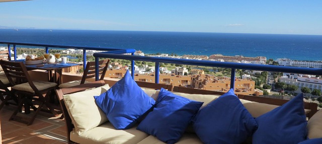 TOPLIGGING: Luxury penthouse, golf, terrace 180 ° fantastic sea view, free Wifi in Mojácar