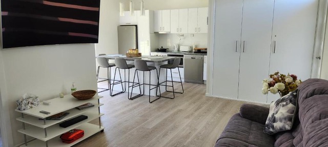 Tranquil Bush Setting Apartment Hobart 2 Bedroom and pet friendly in Risdon