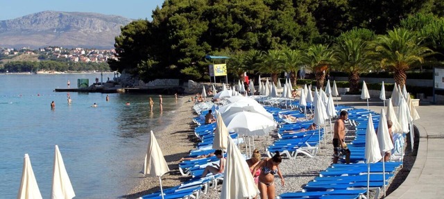 Two bedroom apartment with terrace Stobreč, Split (A-21339-a) in Split