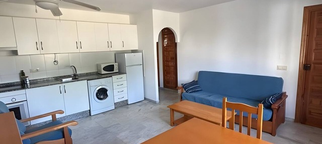 Vera Playa Apartment with Communal Pool, Wi-Fi, and Air Conditioning in Las Marinas