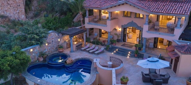 Villa Beltramo- Captivating Views, Moments From Downtown, Luxury Paradise in Cabo San Lucas