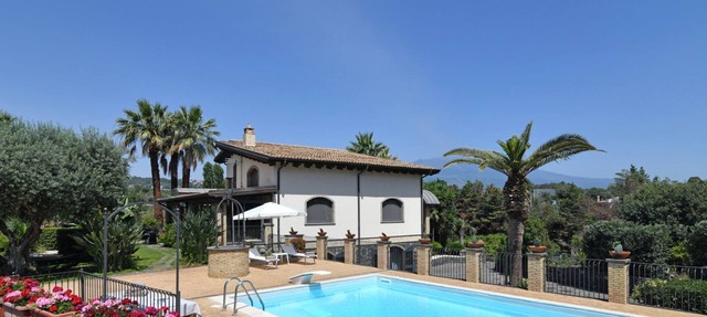VILLA BIDDIZZA an oasis of peace and relaxation in Sicilia