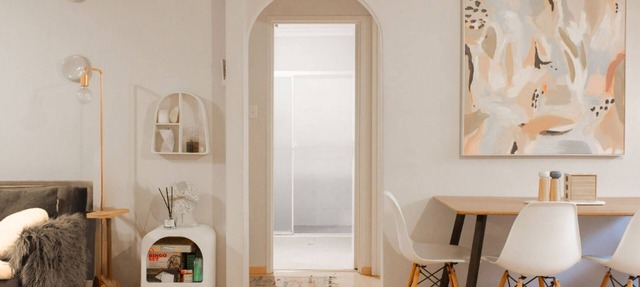 Villa Moldavia: Lovingly curated suburban green oasis by the City & beach in Tuart Hill
