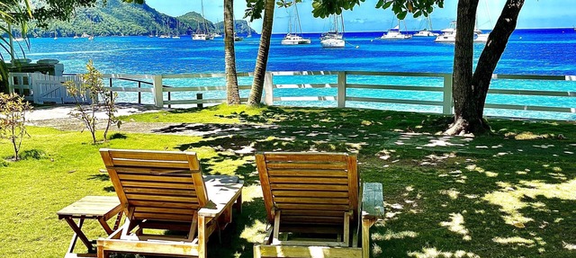 Waterfront Cottage on Belmont Walkway in Bequia in Port Elizabeth