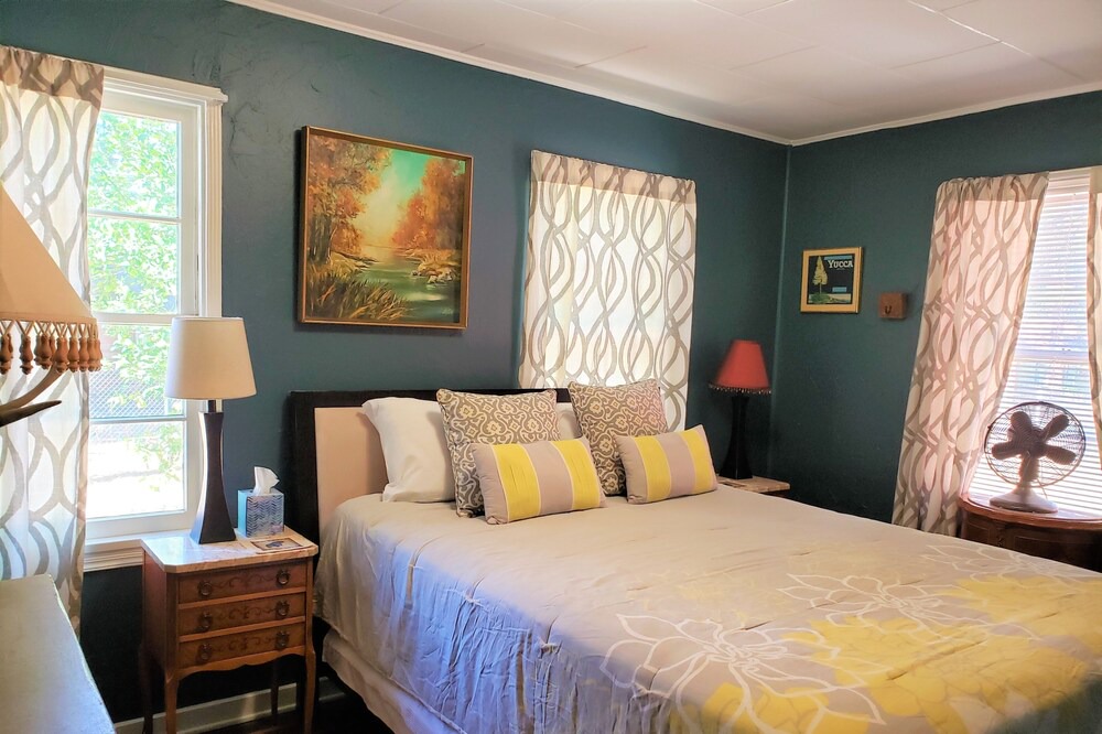 Big Bear City Cabin | A Sweet Pine Cabin - An Adorable Retro Home In A Peaceful Residential Neighborhood. 3 Bedroom Cabin
