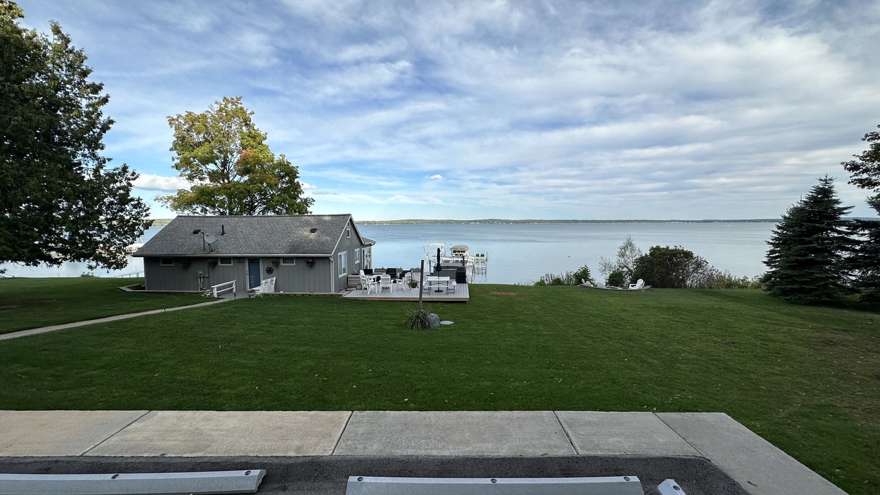Photo of Outdoor in Brutus