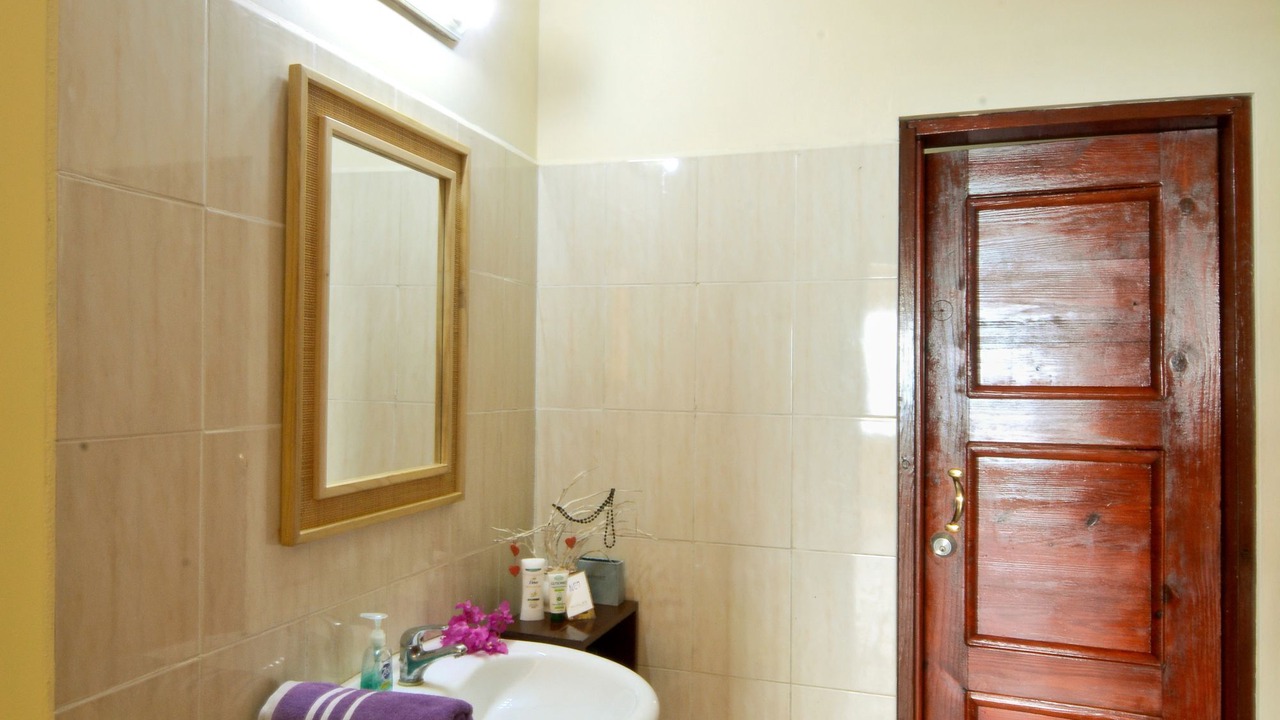 Photo of Bathroom in Saint Hilaire