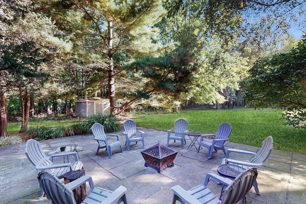 Photo of Patio Balcony in Lakeside