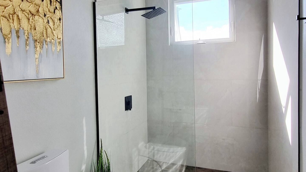 Photo of Bathroom in East End