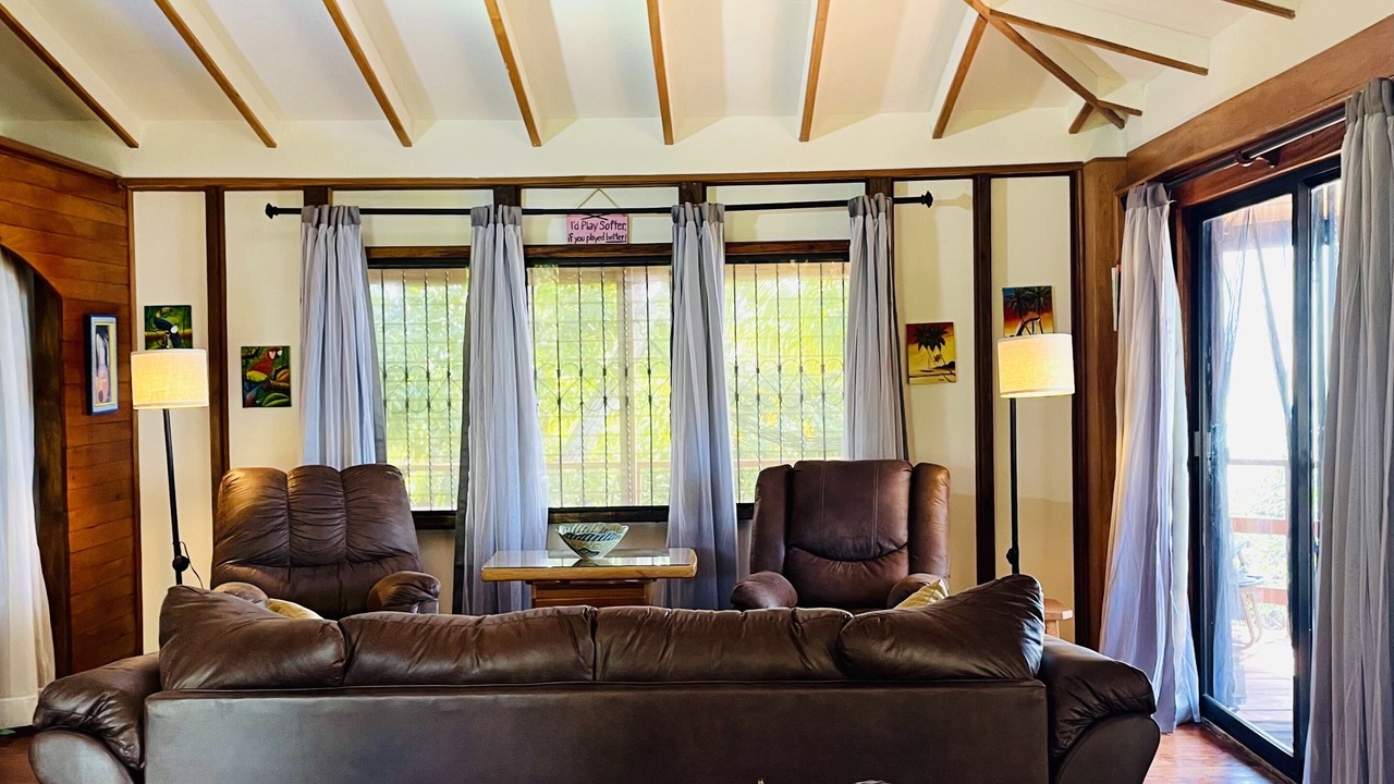 Photo of Livingroom in Caye Caulker