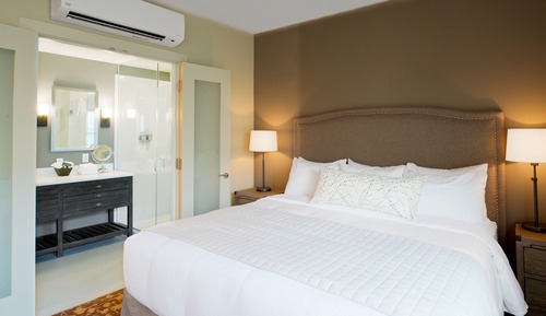 Premier Room, 1 King Bed with Sofa bed, Refrigerator