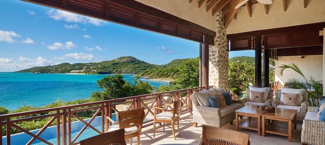 Canouan Beach House Luxury villa in Canouan