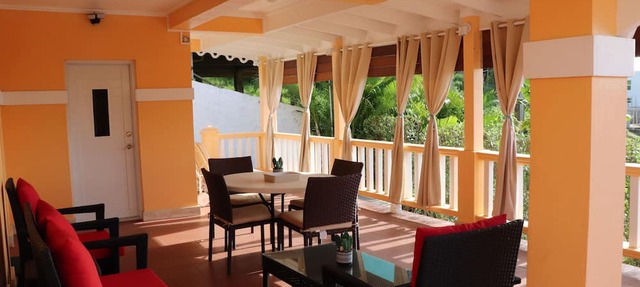 Dalys Luxury Apartments in Choppins